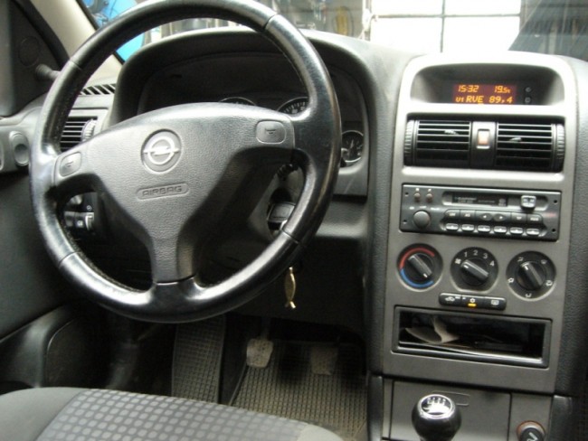 Scoala de soferi Opel Astra 700ron