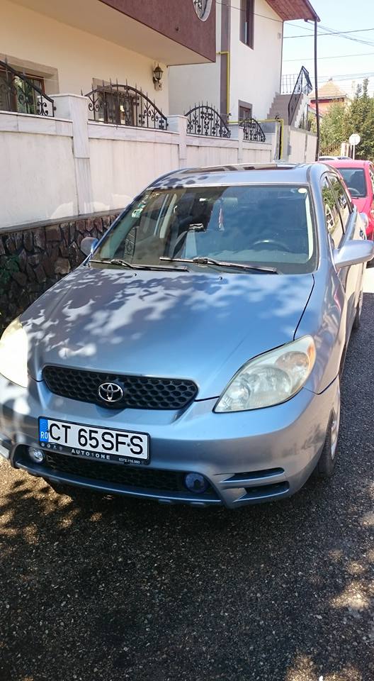 Vand Toyota Matrix, an 2002