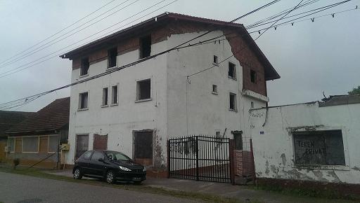 Hotel+Ansamblu de apartamente noi