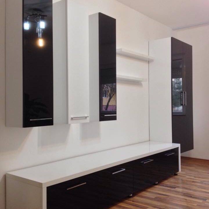 Mobilier personalizat la comanda