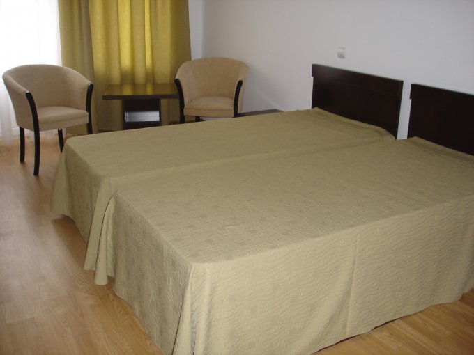 Pensiune centrul vechi, Parter + 3 etaje in Constanta