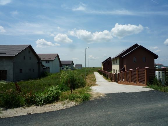 Vanzare teren Clinceni