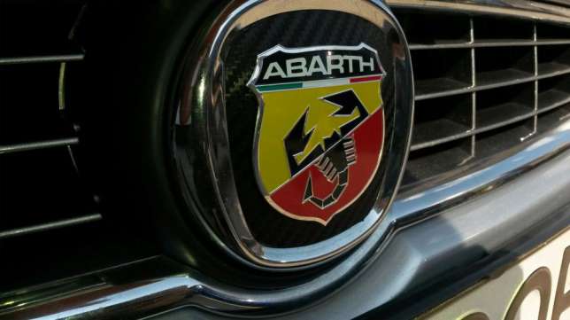 Emblema Logo 3D Abarth – Fiat Bravo Punto 500