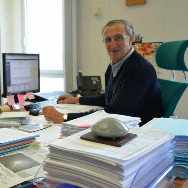 Oferta de împrumut  WhatsApp  : + 33756918294