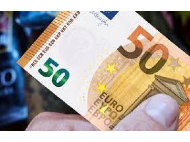 oferă împrumuturi internaționale