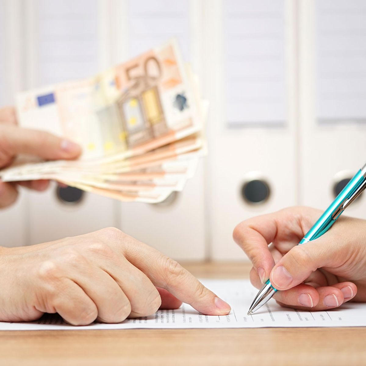 Oferta de împrumut rapid între persoane fizice