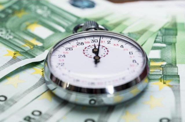 INVESTITII SI CREDITE CASA / AUTO / PERSONAL