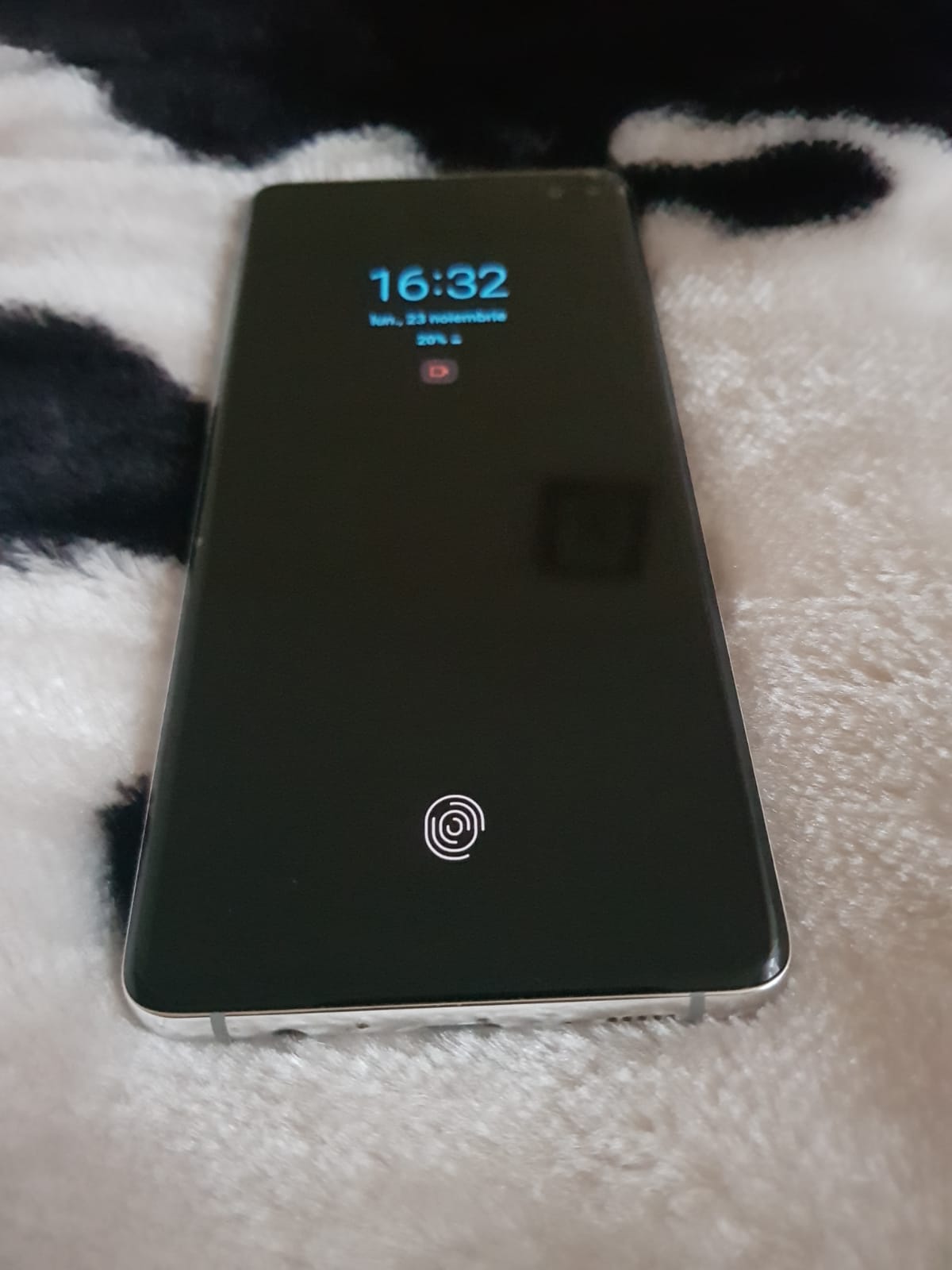 Samsung s10+ 128 gb, 8gb ram