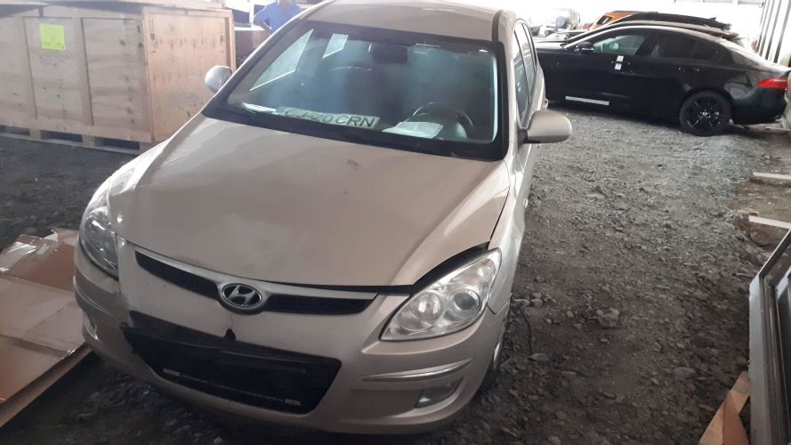 Lichidator judiciar vand autoturism M1 Hyundai – gri