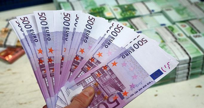 Împrumuturi către companii și persoane fizice