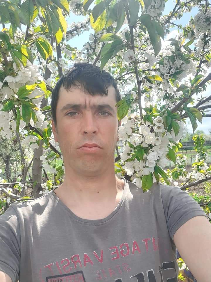 Tânăr 33 de ani din județul Botoșani doresc sa cunosc o fata