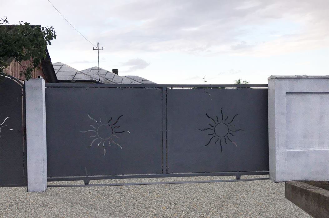 Poarta auto si Poarta pietonala, garduri din tabla decupata CNC