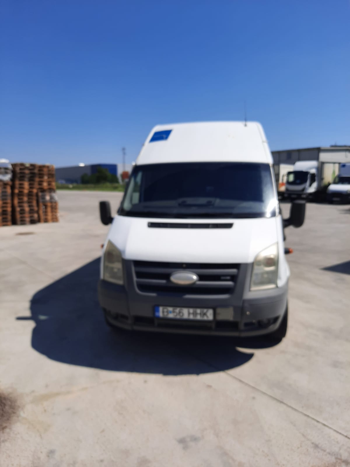 Autoutilitara  Ford Tranzit,