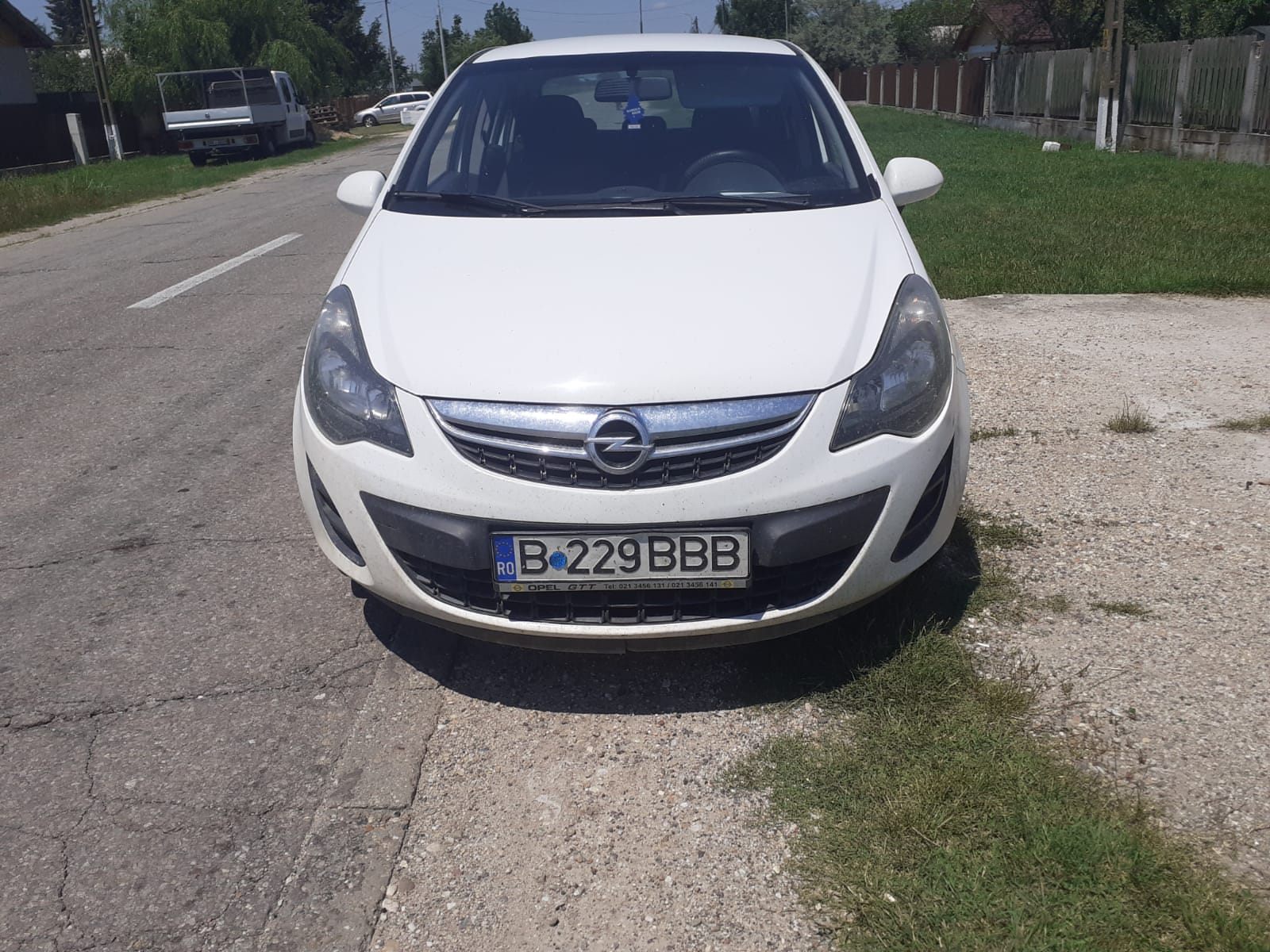 Autoturism Opel Corsa  —