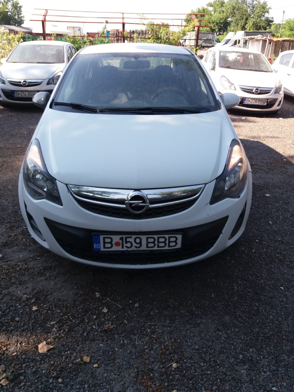 Autoturism Opel Corsa..