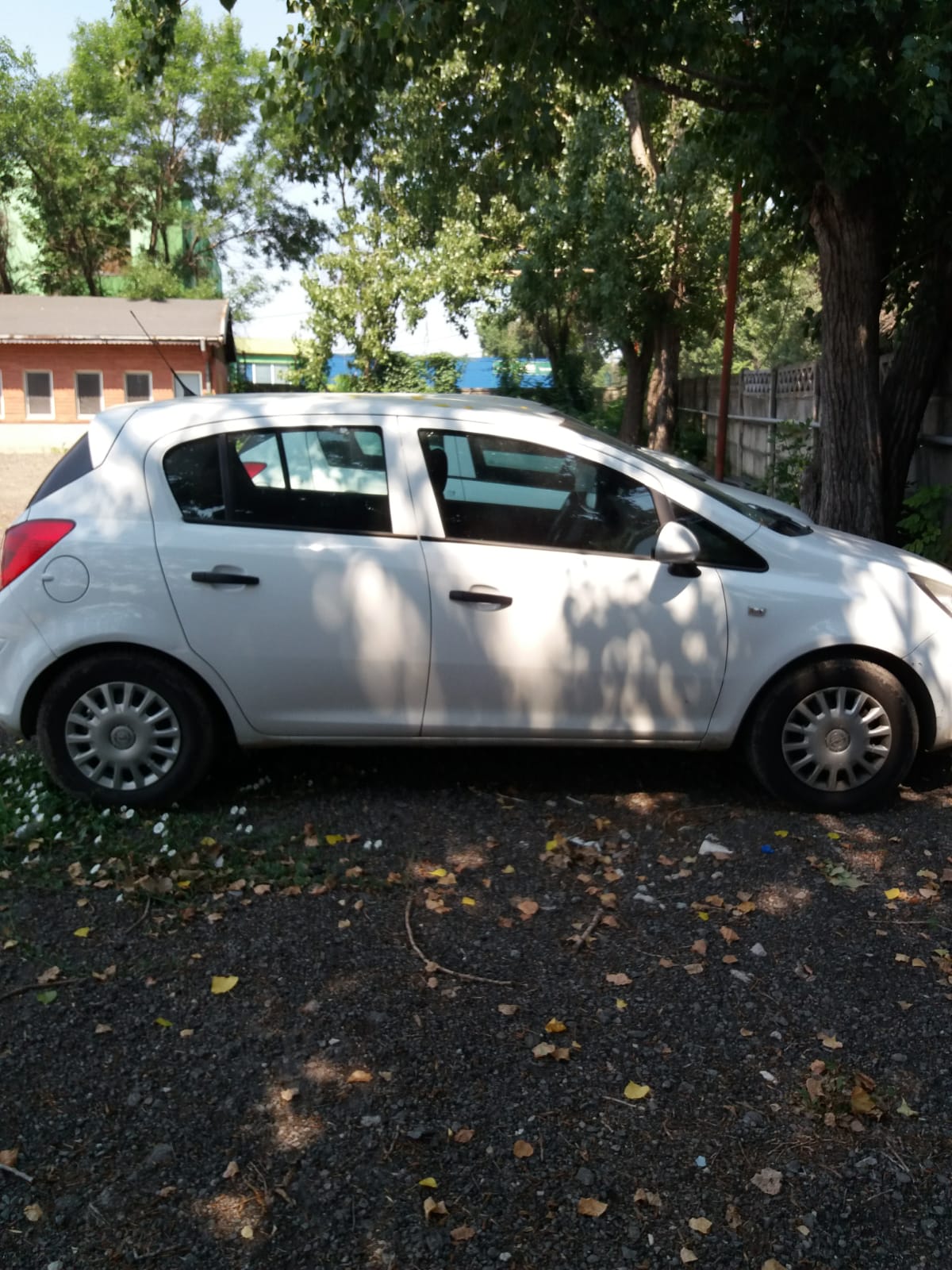 Autoturism Opel Corsa