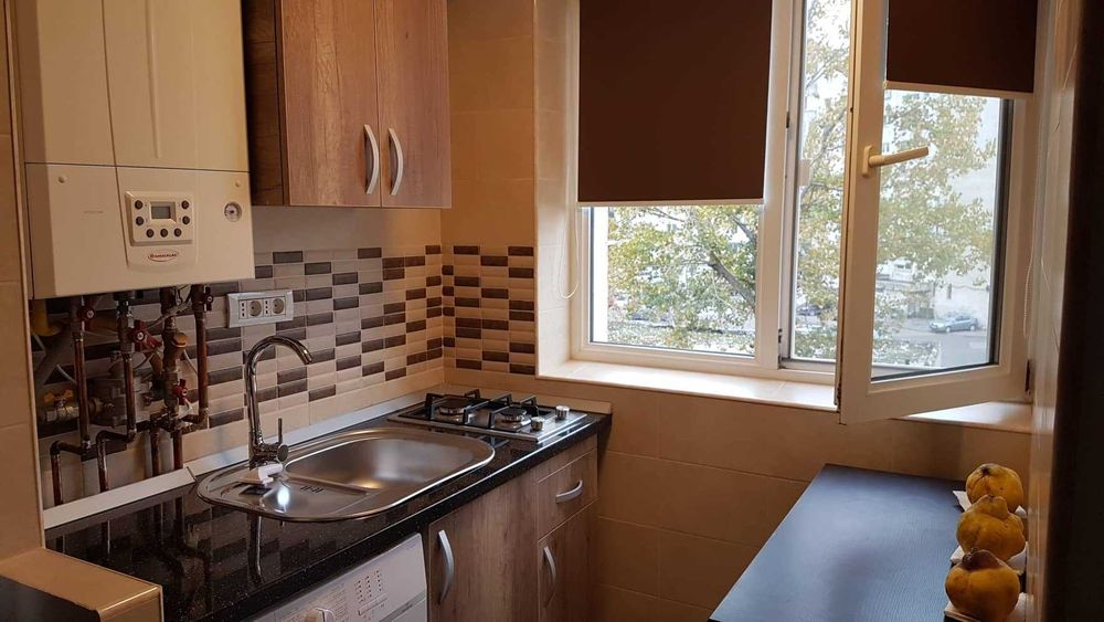 Vand Garsoniera, la strada, B-dul 1 Dec 1918 la 10 min de Metrou