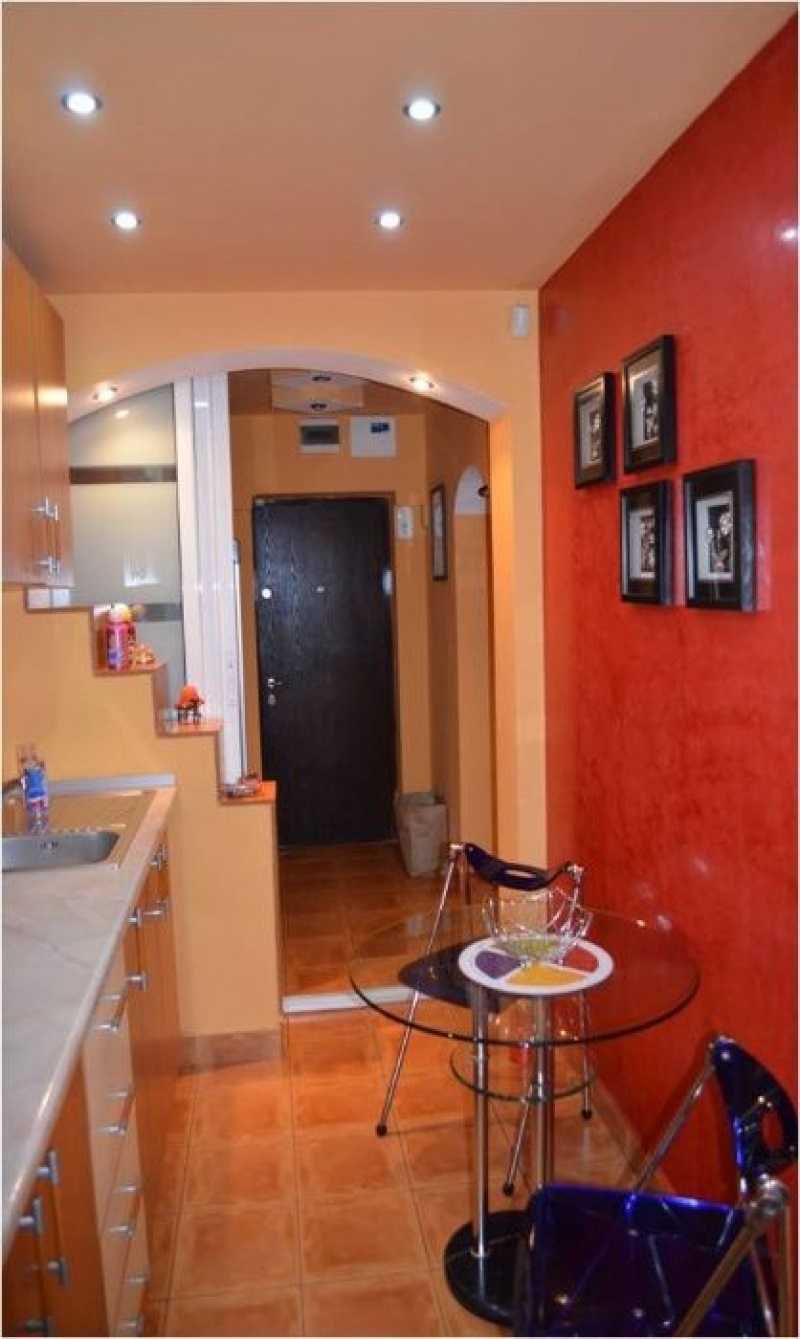 Inchiriez Apartament 2 Camere