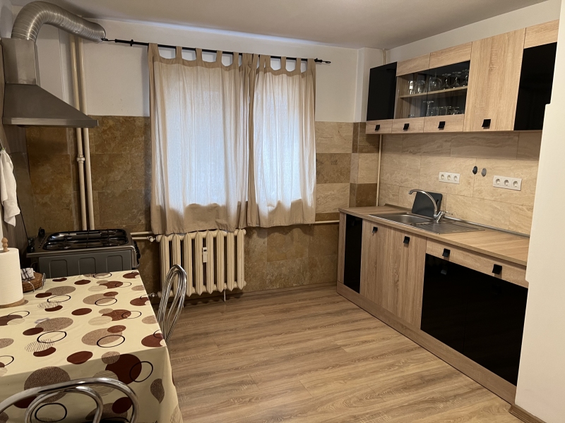 Inchiriez apartament 2 camere Mihai Bravu