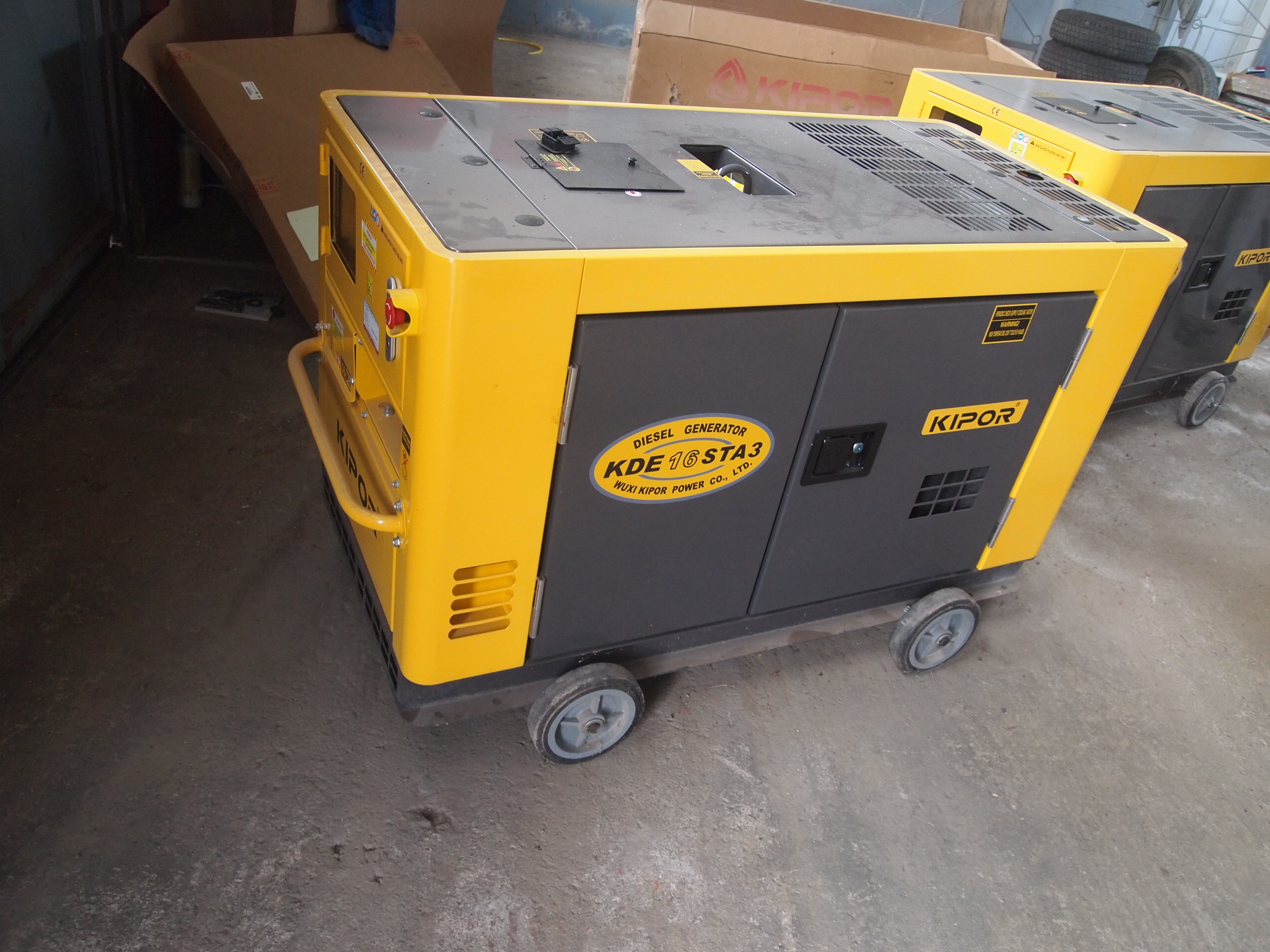 GRUP DE LUCRU ELECTROGENERATOR 10KVA – 2 buc.