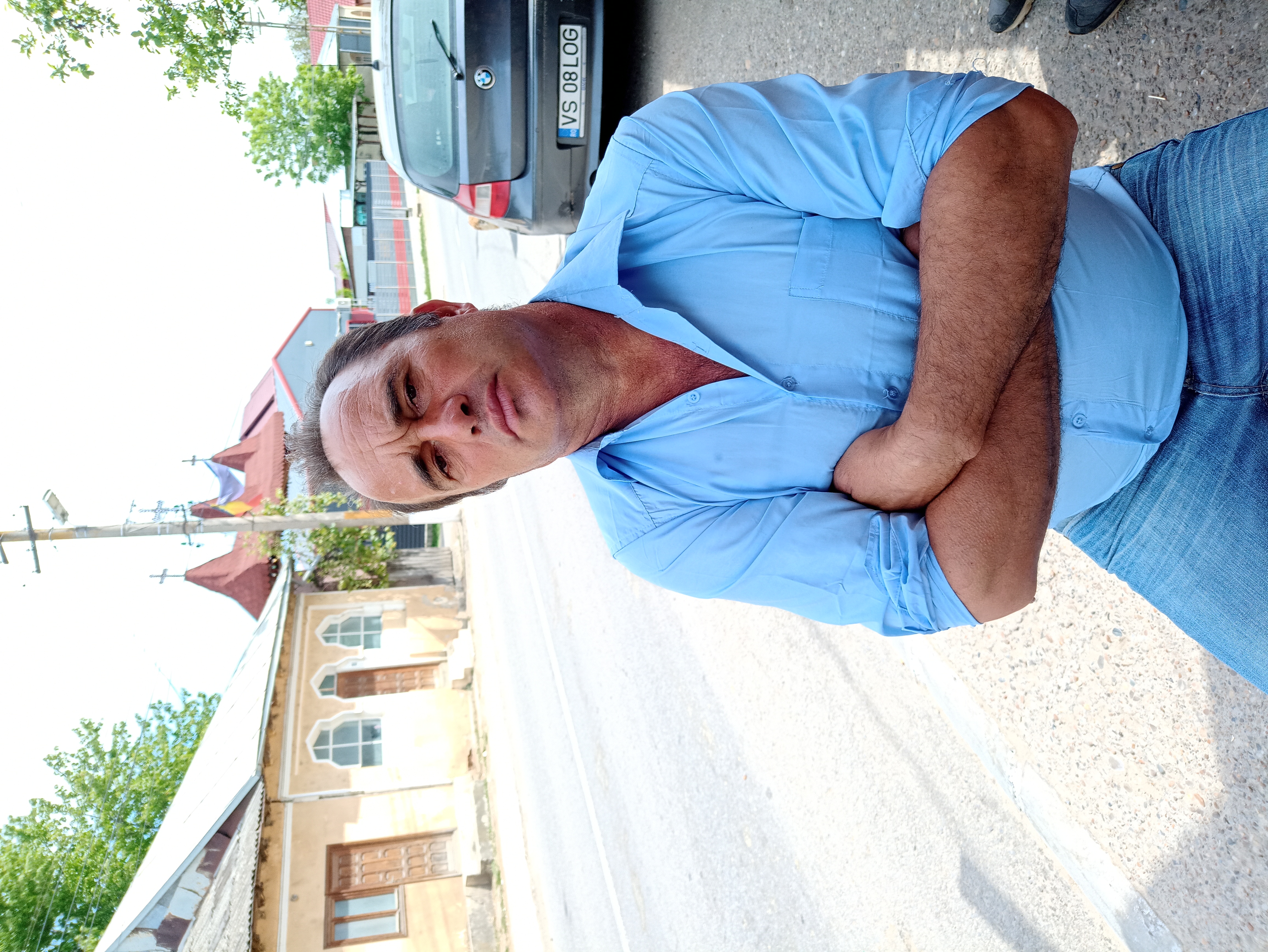 Caut doamna pentru prietenie eventual căsătorie