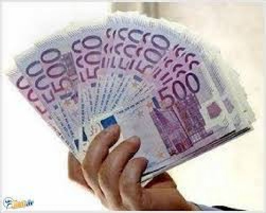 Bani de împrumut între special grave