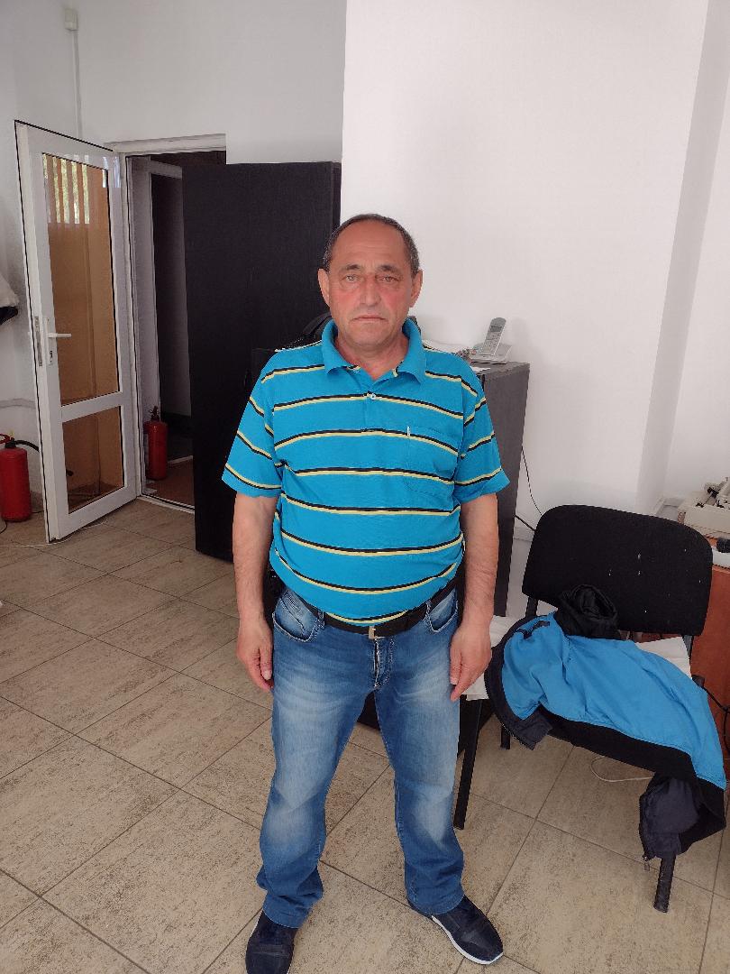 Domn serios, caut doamnă pentru căsătorie