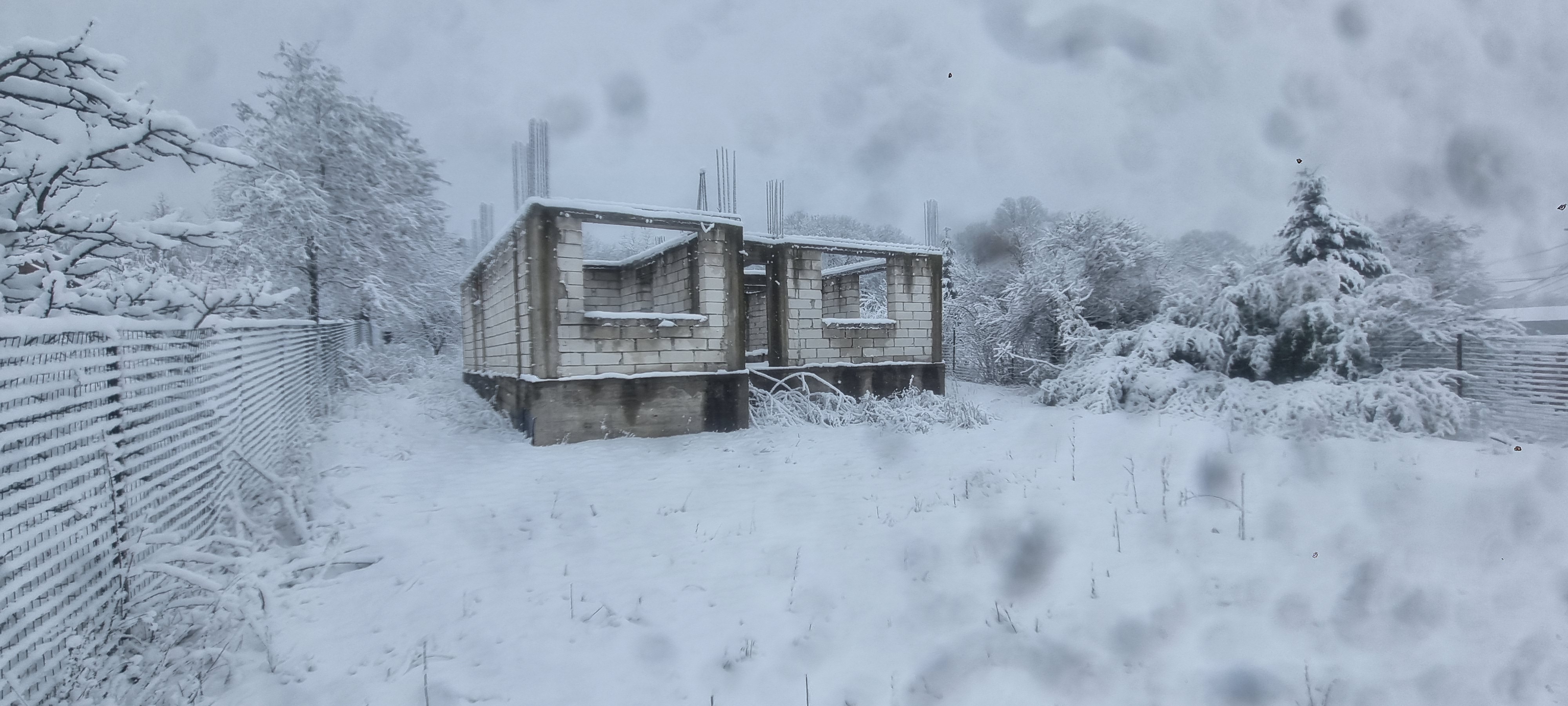 Teren 1300 mp si casa in constructie, Teisori, Giurgiu