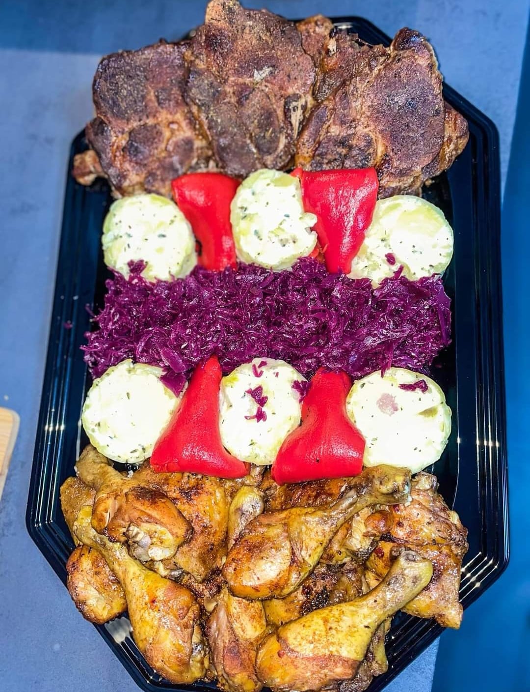 bucataria Livero firma de catering