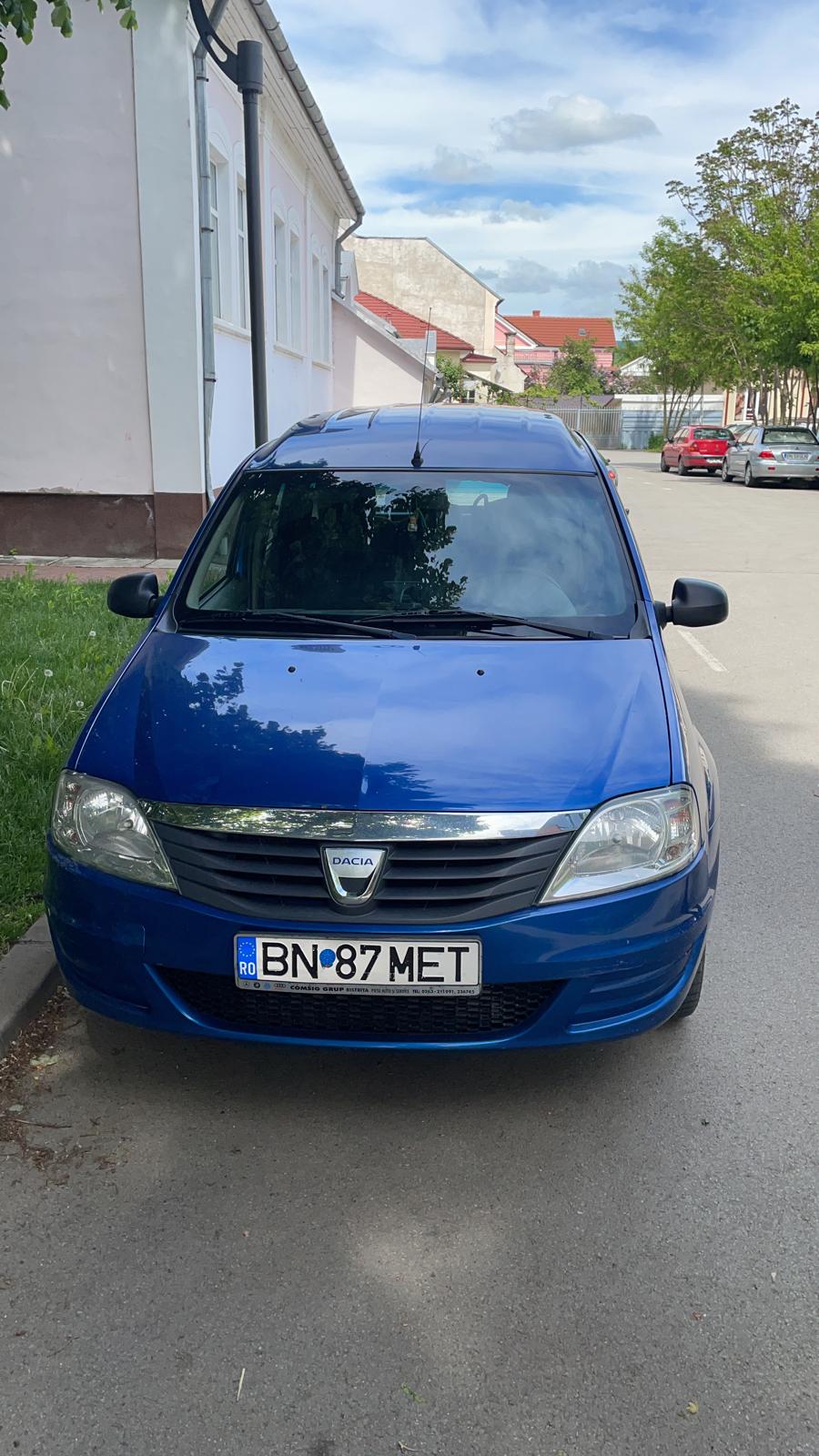 Autoturism Dacia Logan
