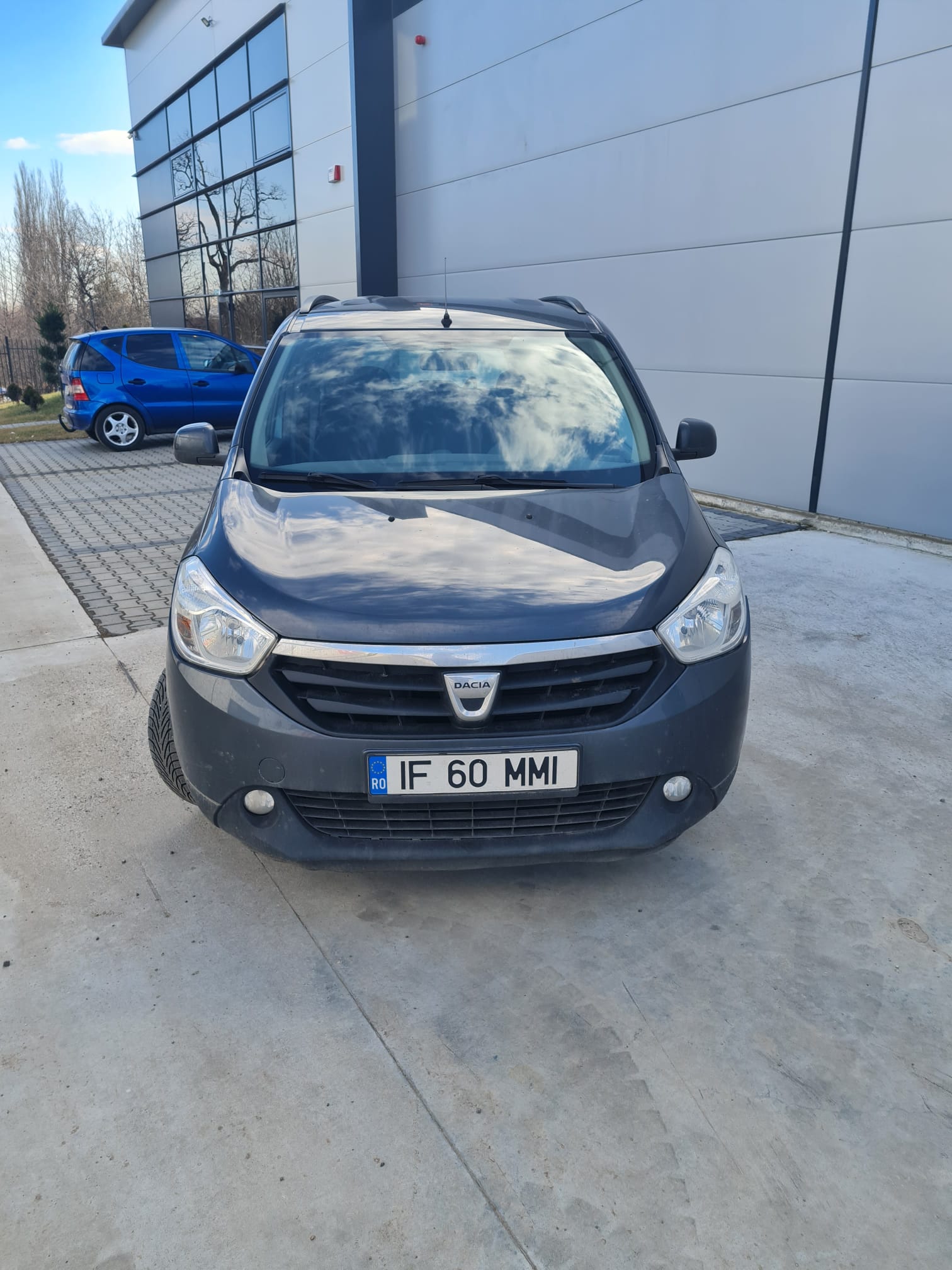 DACIA LODGY