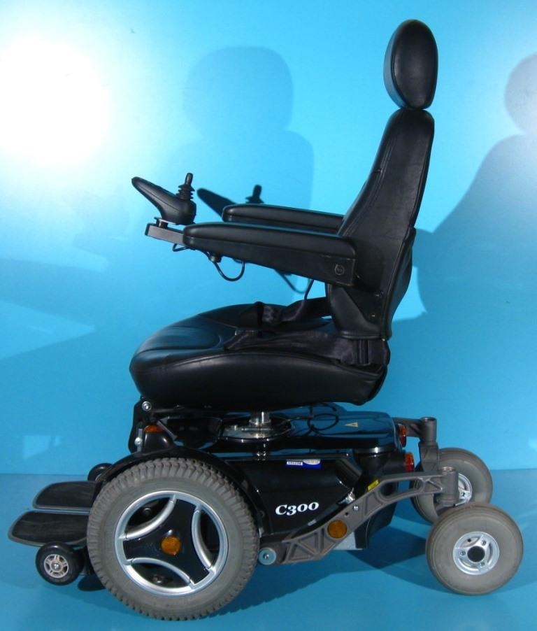 Carucior electric  Permobil C300  6 kmh