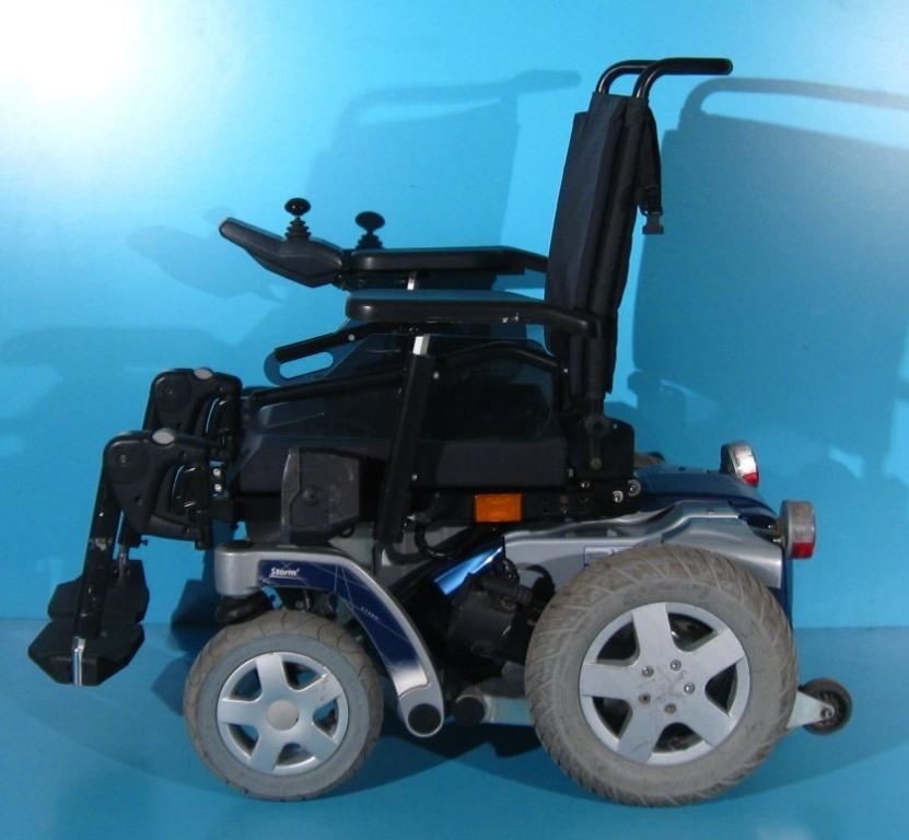 Carucior electric Invacare Storm 4 – 6 km/h Carucior electric Invacare Storm 4 – 6 km/h