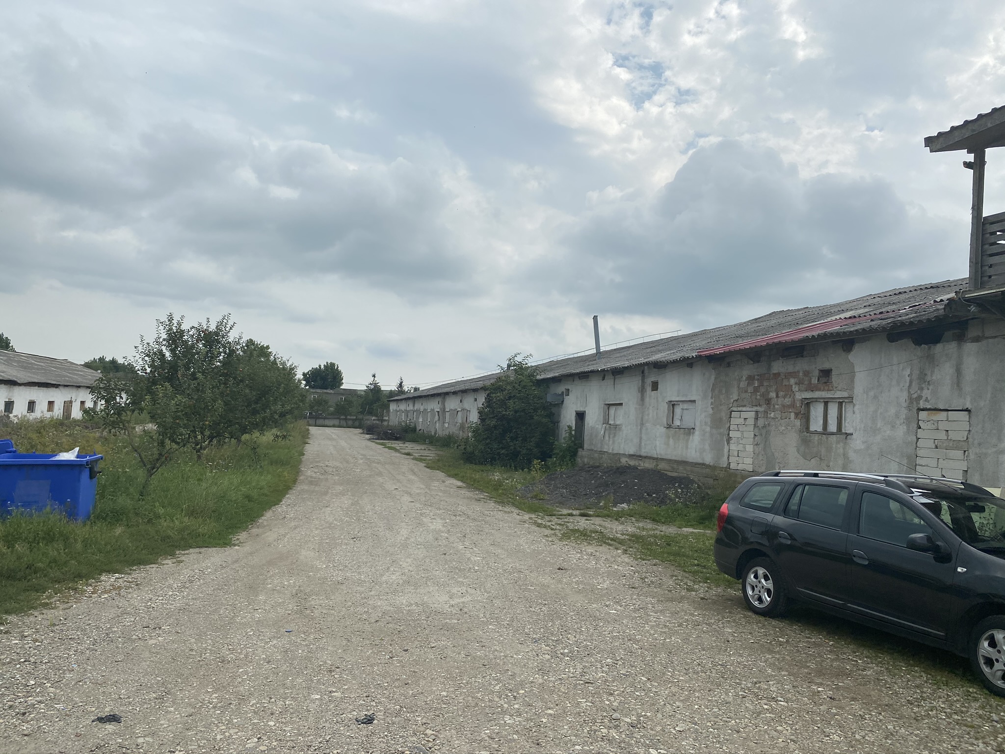 Proprietatea imobiliara – TEREN + CONSTRUCTIILE AFERENTE – situata in comuna Tureni, nr. 125B, judetul Cluj Proprietatea imobiliara – TEREN + CONSTRUCTIILE AFERENTE – situata in comuna Tureni, nr. 125B, judetul Cluj