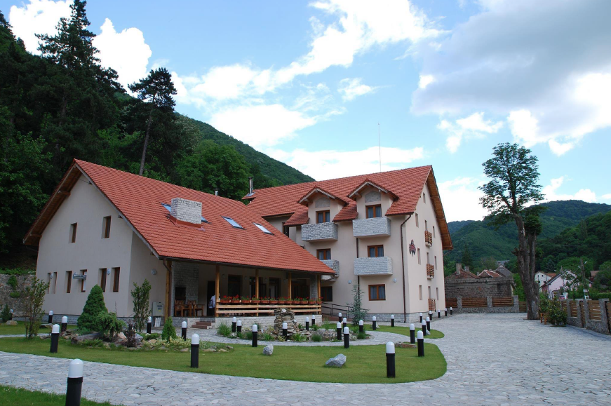 De vanzare Boutique Hotel Rocker’s Inn, Sasca Montana