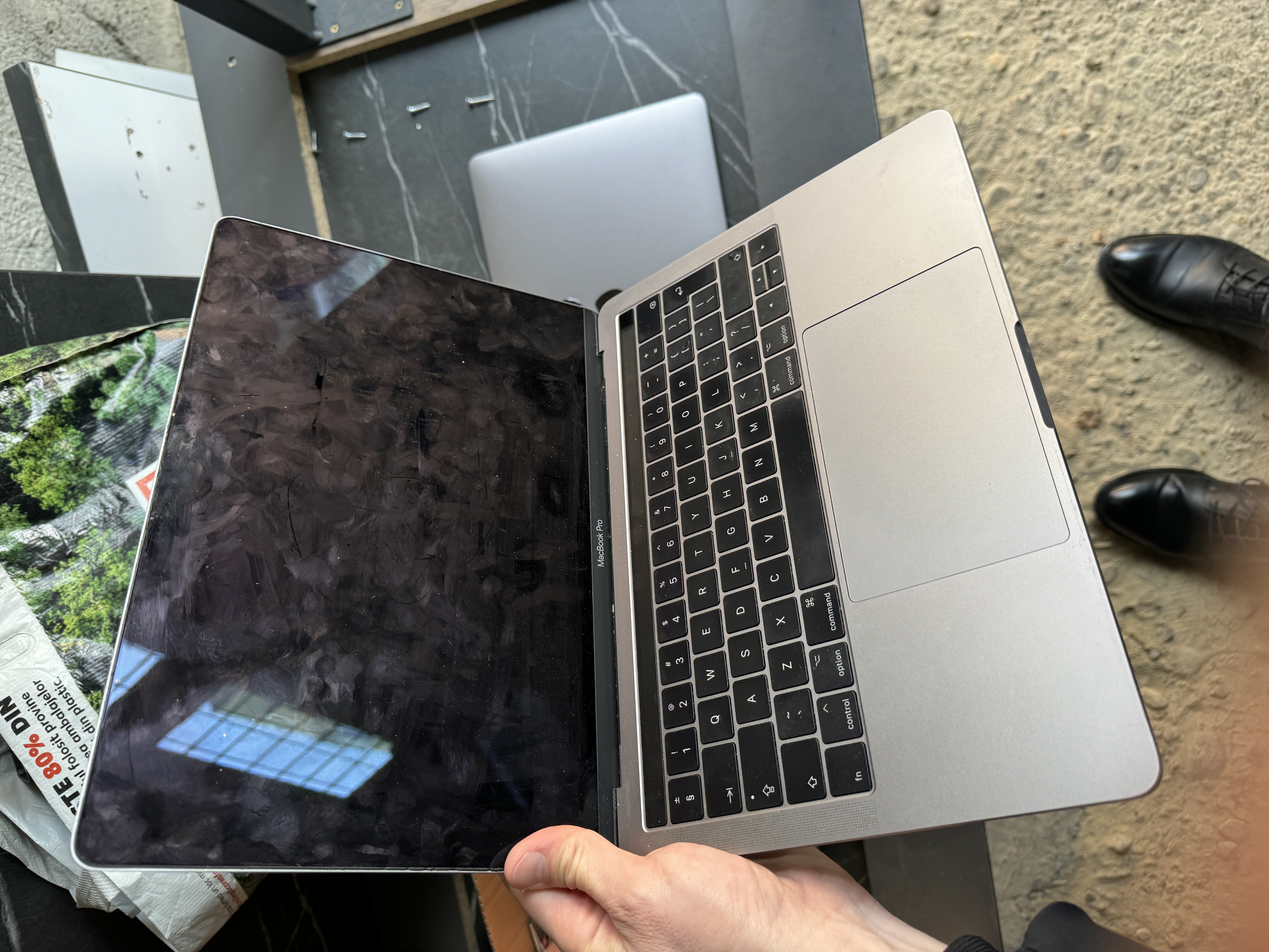 Lot 1 – bunuri mobile