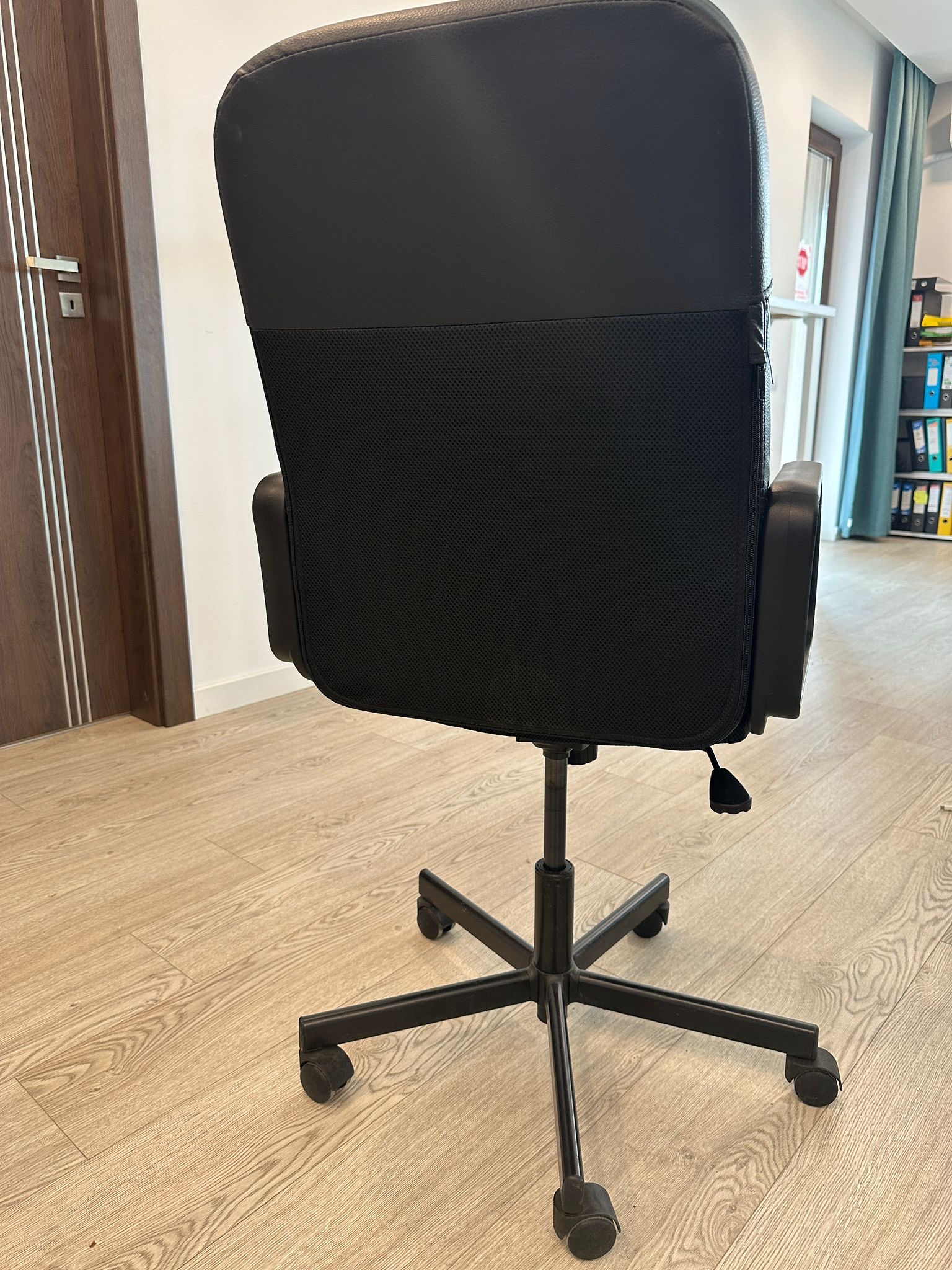 Lot 2 – bunuri mobile