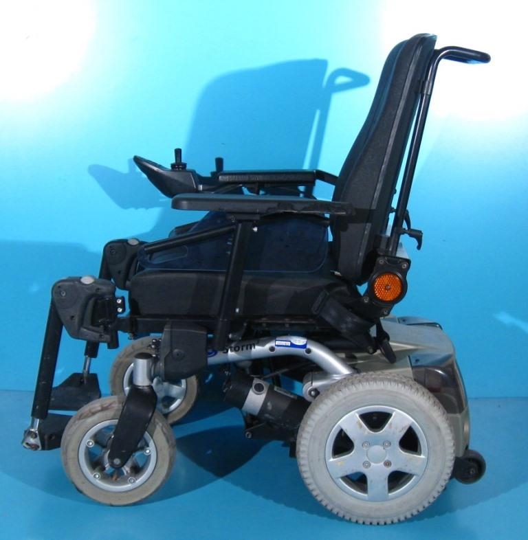 Carucior electric Invacare Storm 3 – 6 km/h Carucior electric Invacare Storm 3 – 6 km/h