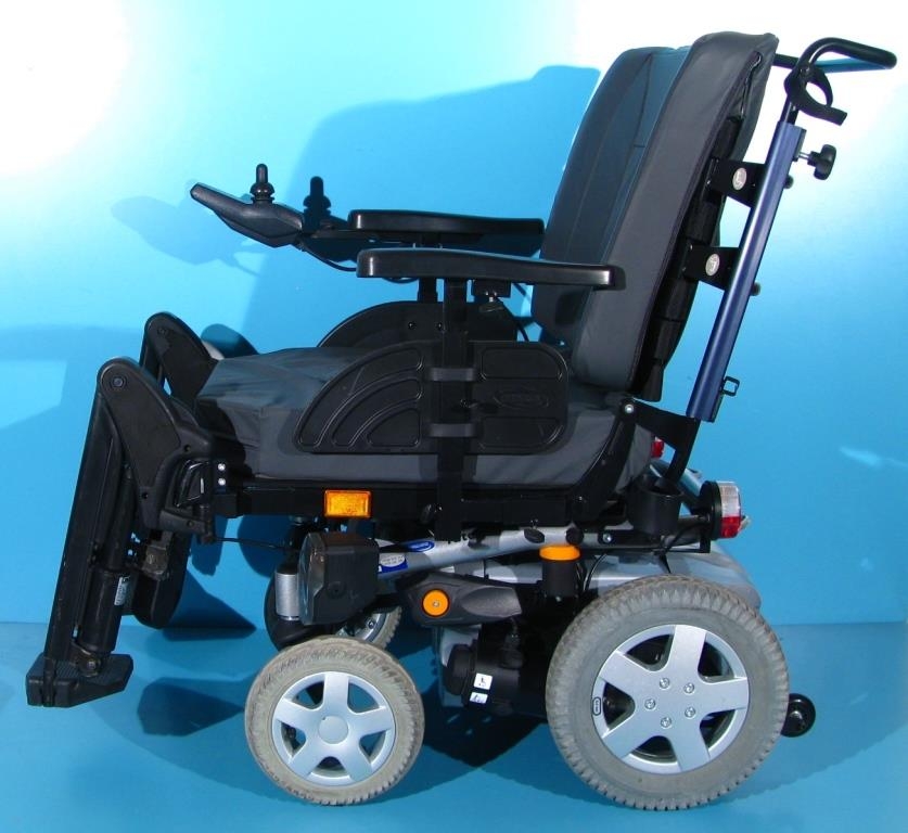 Carucior electric Invacare Kite – 6 km/h – max. 160 kg Carucior electric Invacare Kite – 6 km/h – max. 160 kg