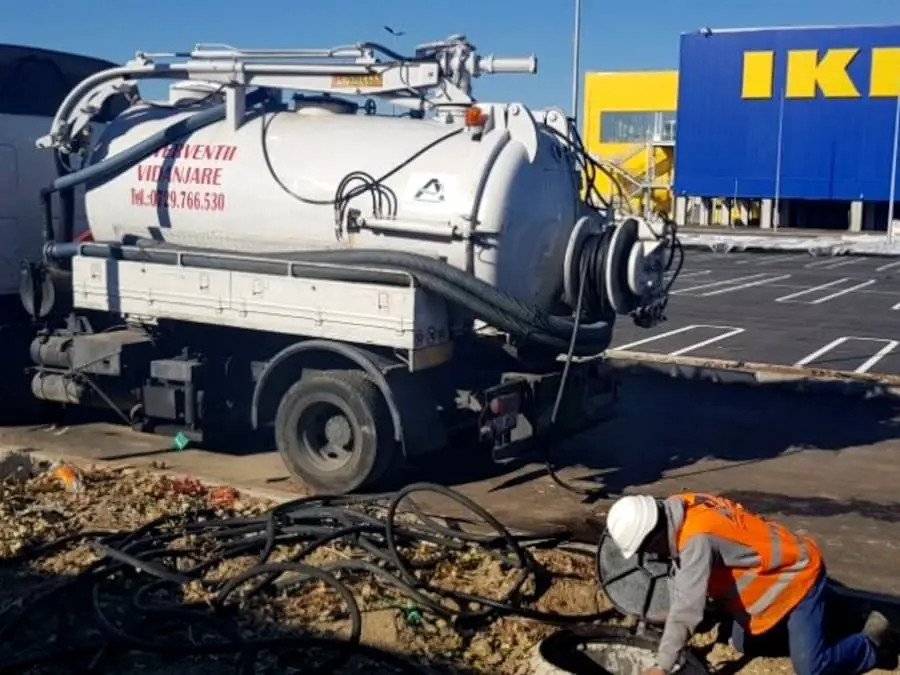 Desfundare canalizare