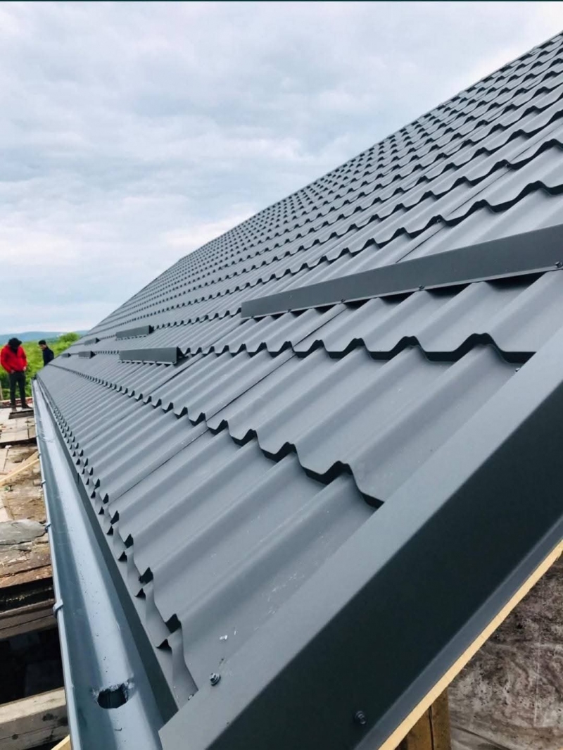 Acoperisuri de calitate superioara pentru orice tip de cladire – Contactati-ne! Acoperisuri de calitate superioara pentru orice tip de cladire – Contactati-ne!