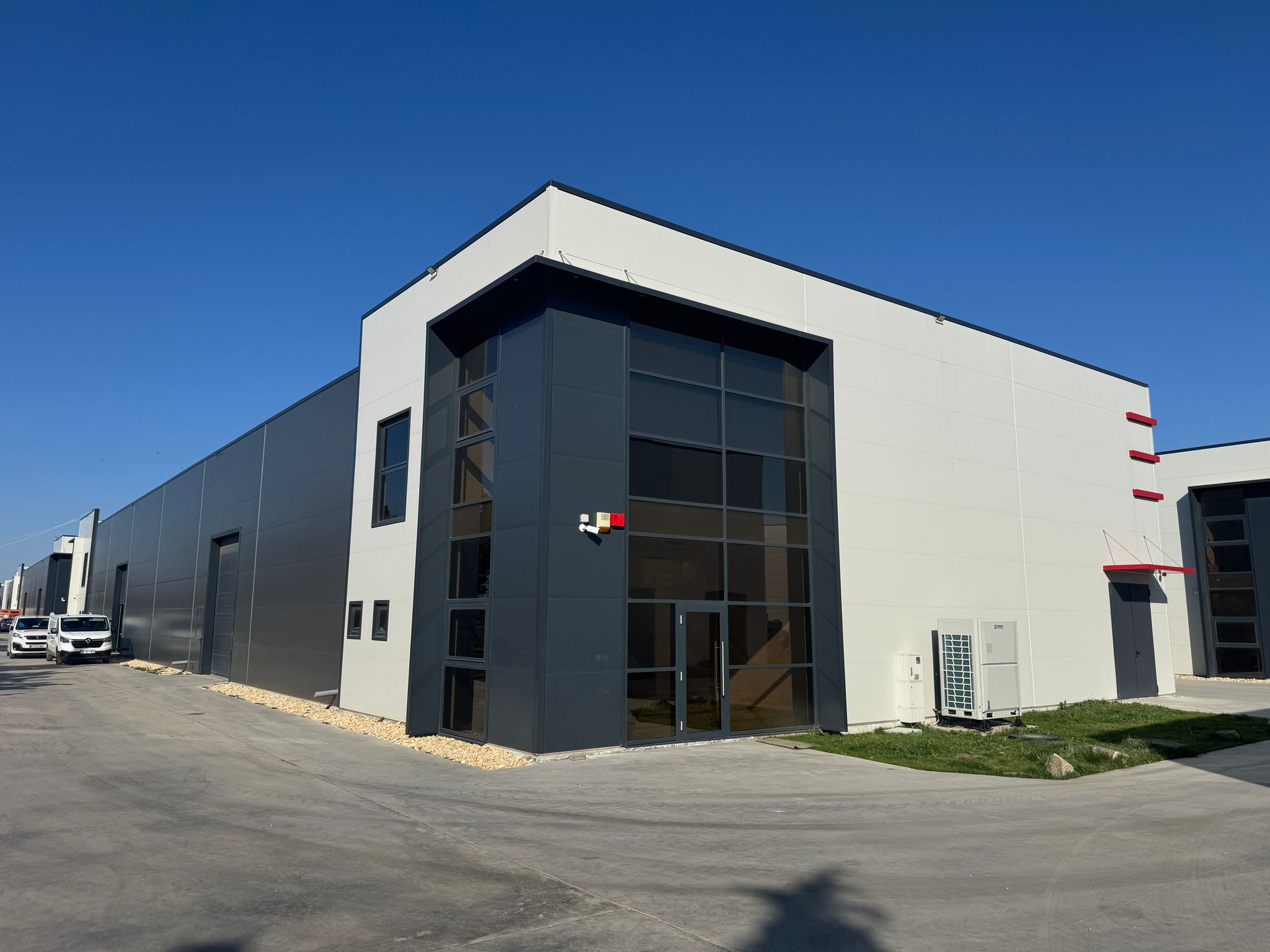 Sablare, vopsitorie industrialai reconditionare profesionala VELECTRO.RO