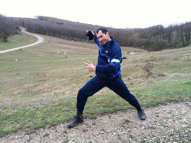 Caut fata cu varsta intre 18 – 28 ani pentru casatorie sau relatie de lunga durata stabila