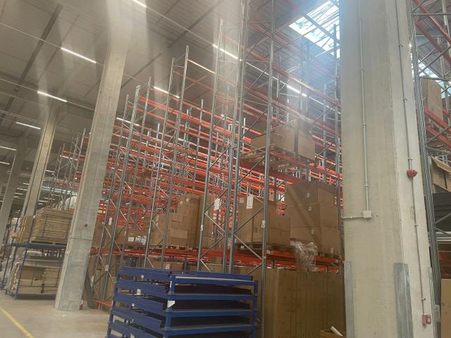 Lot 5 Sistem de rafturi metalice Pallet Rack