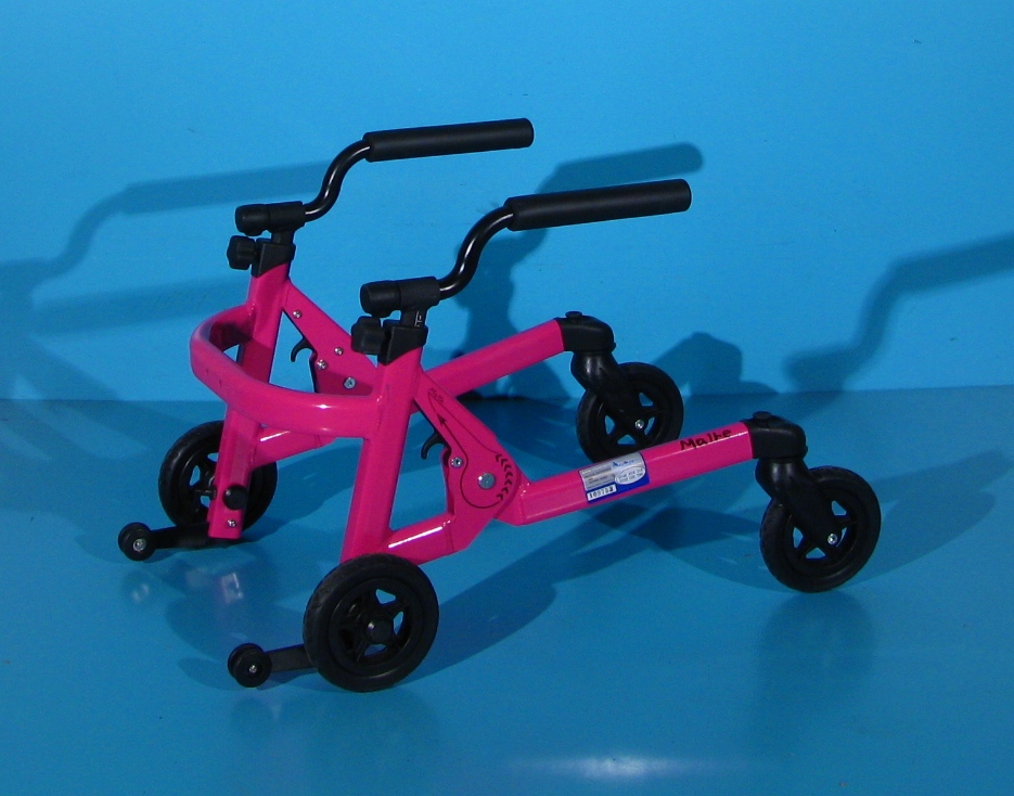 Cadru de mers cu roti Schuchmann Malte