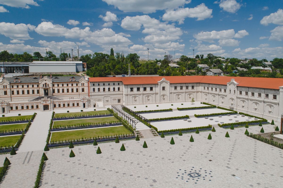 Alege crama în Moldova când vrei un vin cu adevărat special