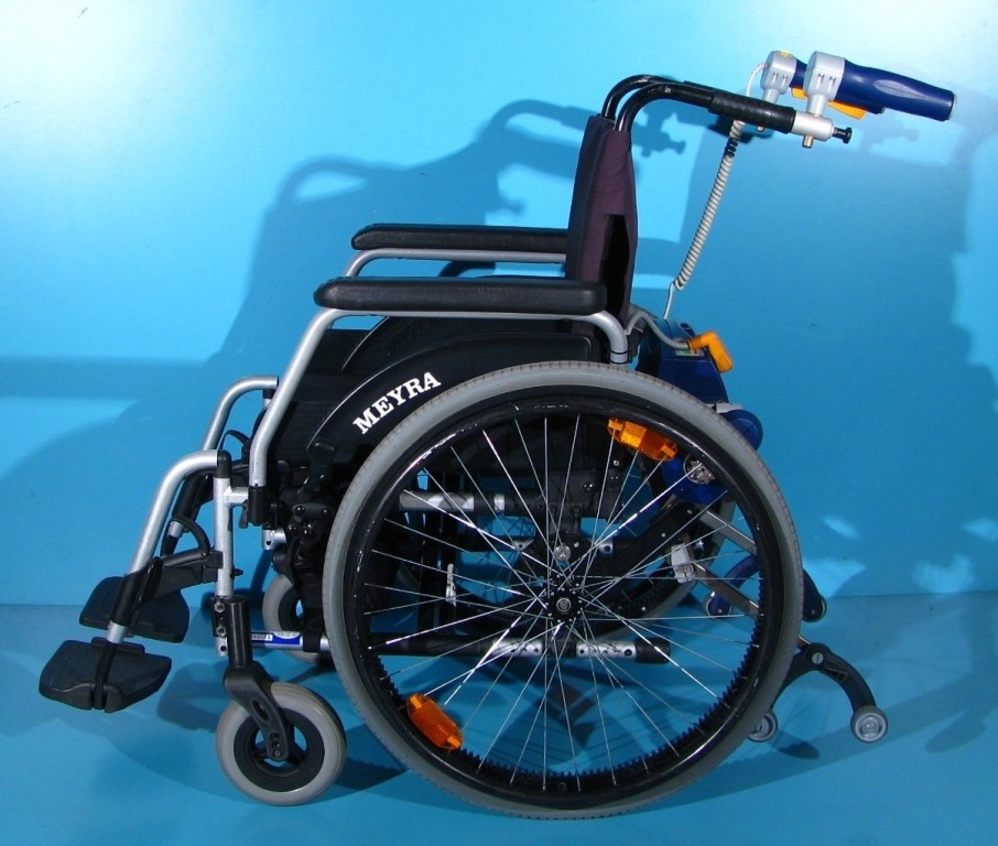 Carucior electric pliabil – AAT V-Max / Meyra Carucior electric pliabil – AAT V-Max / Meyra