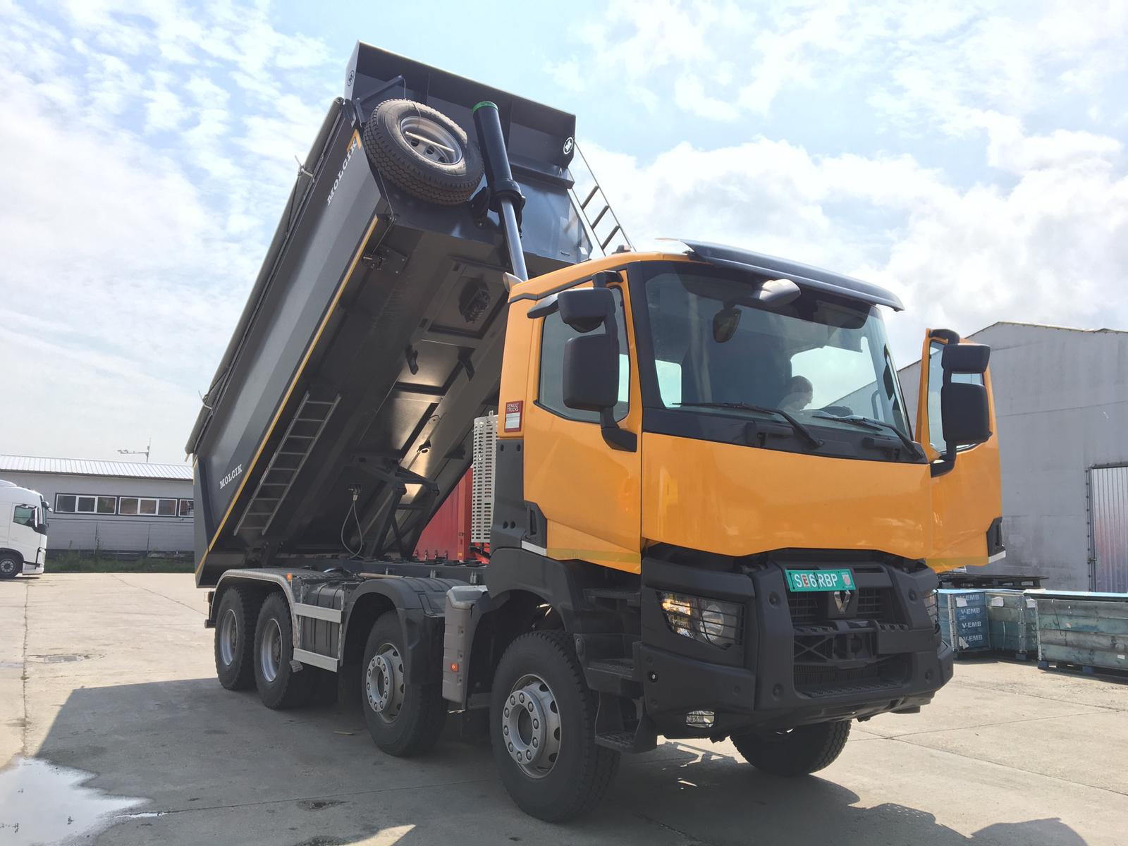 Închiriere Basculante 8 x 4