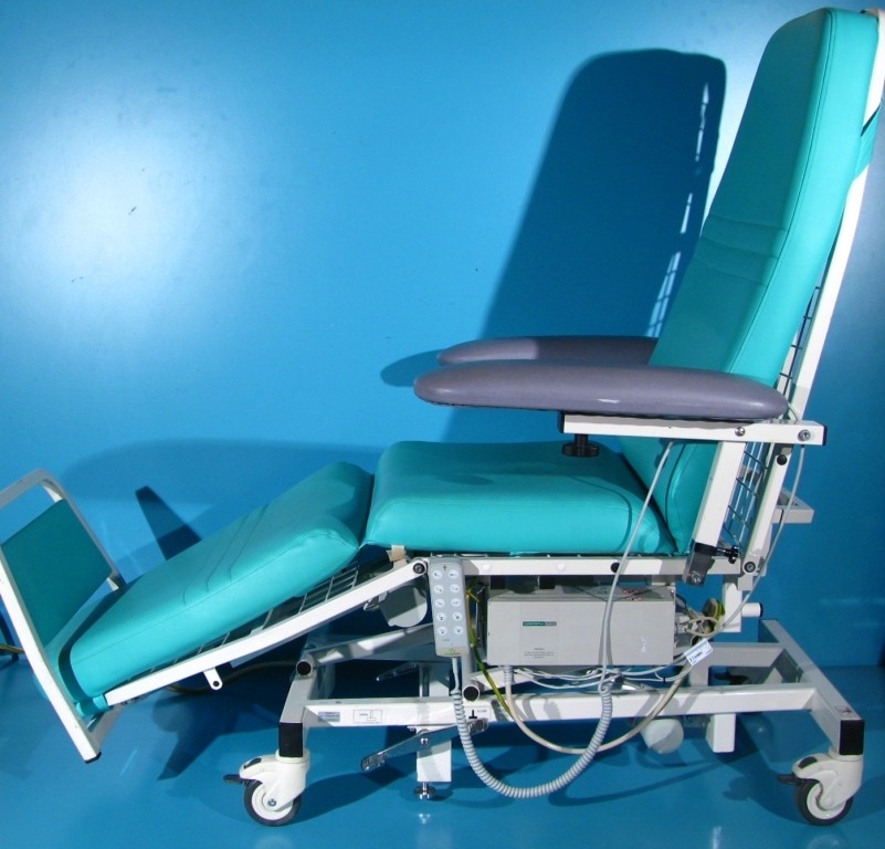 Scaun medical electric pentru tratament și recoltare sânge Digiterm Comfort 4 Scaun medical electric pentru tratament și recoltare sânge Digiterm Comfort 4