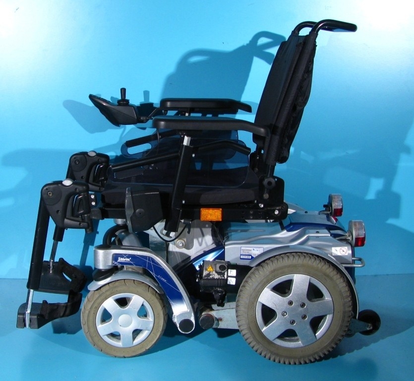 Carucior electric Invacare Storm 4 – 6 km/h